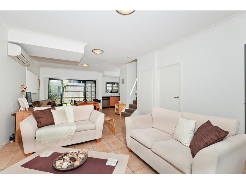 39 Clydesdale Avenue, Annerley QLD 4103