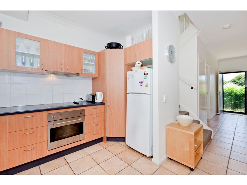 39 Clydesdale Avenue, Annerley QLD 4103