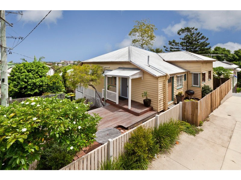 1 Rosecliffe Street, Highgate Hill QLD 4101