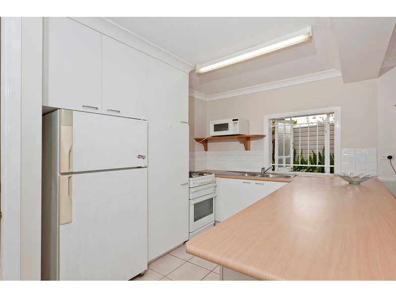 38 Blakeney Street, Highgate Hill QLD 4101