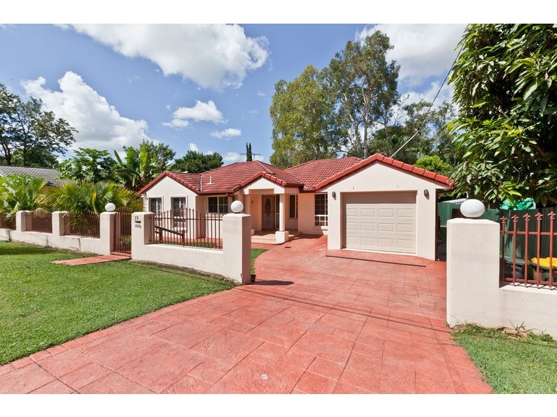 35 Mandarin Street, Coopers Plains QLD 4108
