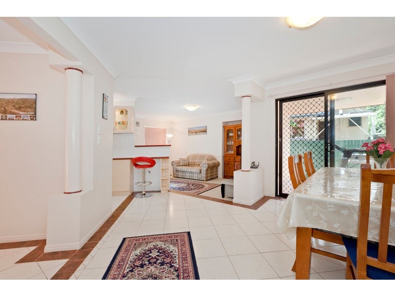 35 Mandarin Street, Coopers Plains QLD 4108