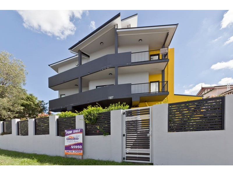1/5 Ivanhoe Street, Annerley QLD 4103