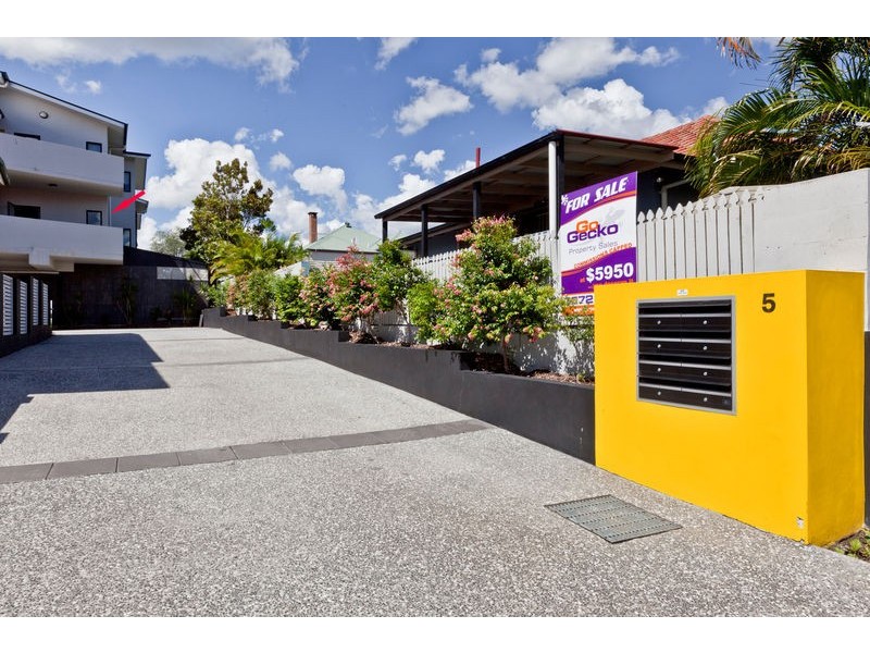 1/5 Ivanhoe Street, Annerley QLD 4103