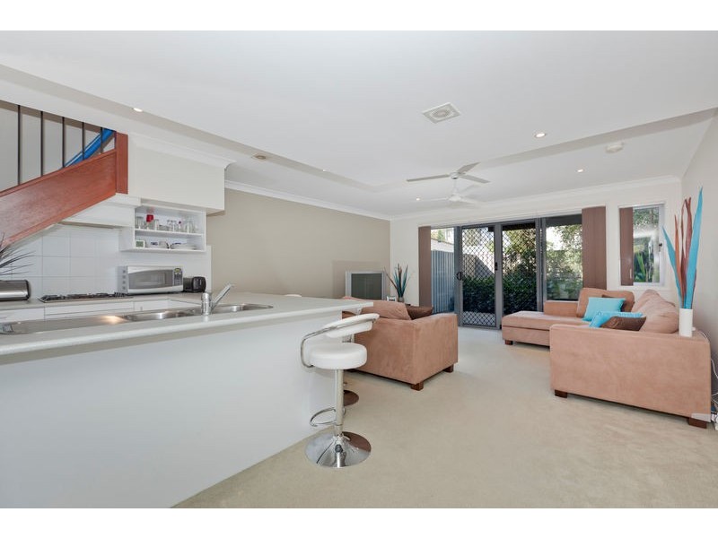 8/17 Fairlawn Street, Nathan QLD 4111