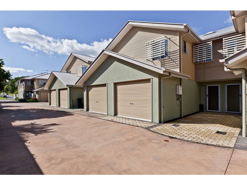 8/17 Fairlawn Street, Nathan QLD 4111