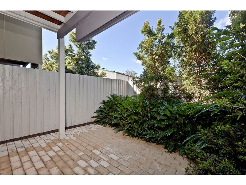 8/17 Fairlawn Street, Nathan QLD 4111