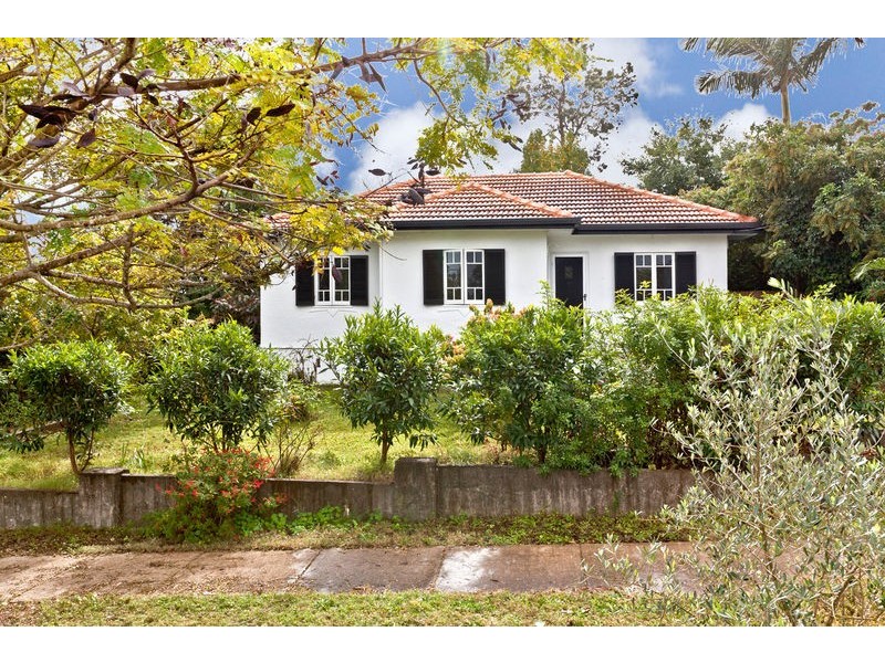 32 Nyleta Street, Coopers Plains QLD 4108