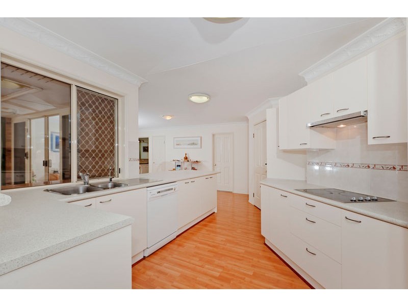 1 Mandell Close, Coopers Plains QLD 4108