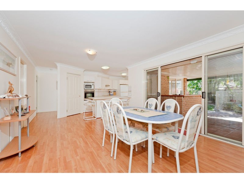 1 Mandell Close, Coopers Plains QLD 4108