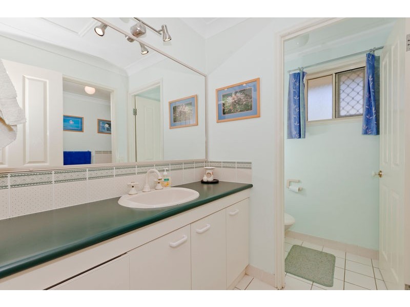 1 Mandell Close, Coopers Plains QLD 4108