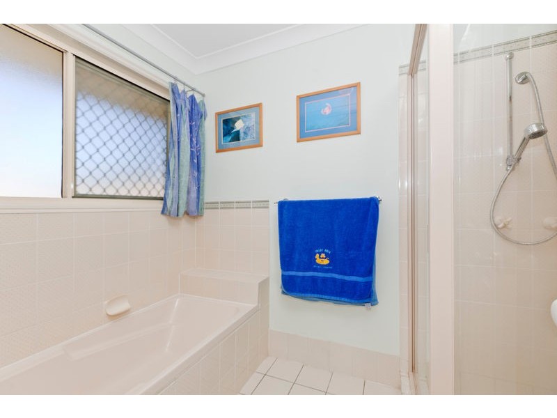 1 Mandell Close, Coopers Plains QLD 4108