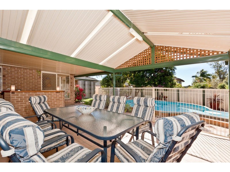 1 Mandell Close, Coopers Plains QLD 4108