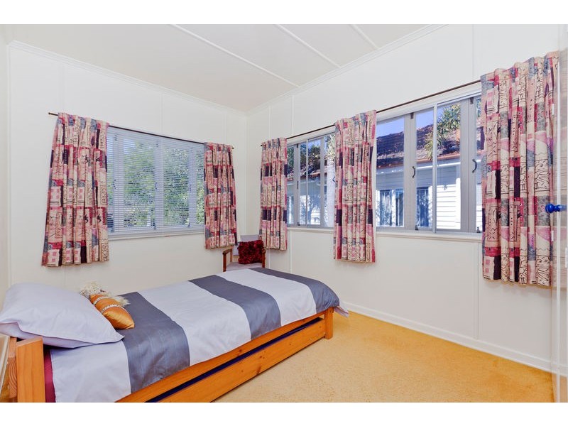 52 Orsova Road, Yeronga QLD 4104