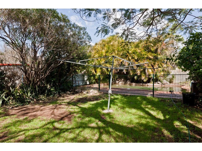 18 Clive Street, Annerley QLD 4103