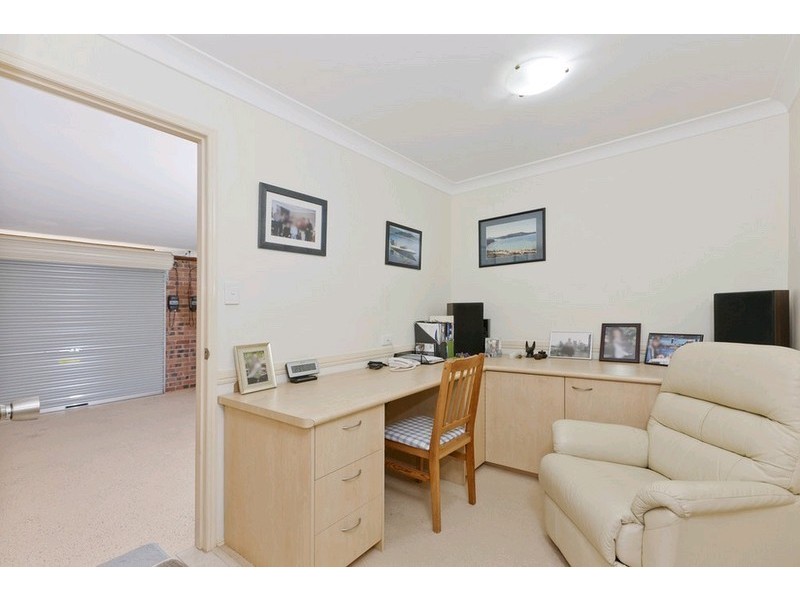 15 Warrington Street, Robertson QLD 4109