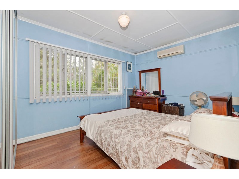 31 Toohey Road, Tarragindi QLD 4121