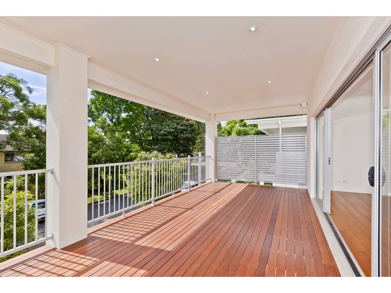 381 Verney Road East, Graceville QLD 4075