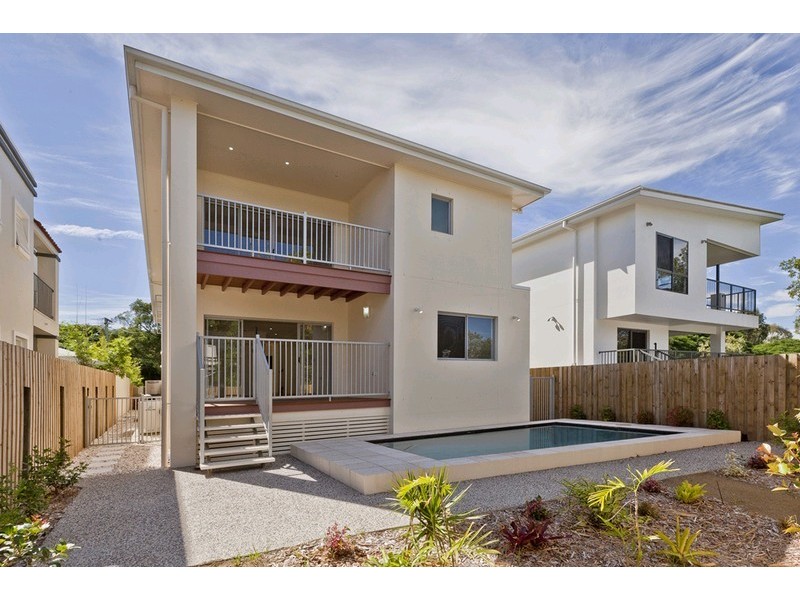 381 Verney Road East, Graceville QLD 4075