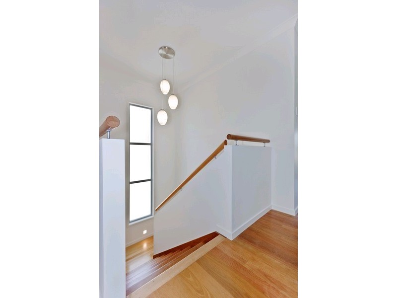 381 Verney Road East, Graceville QLD 4075