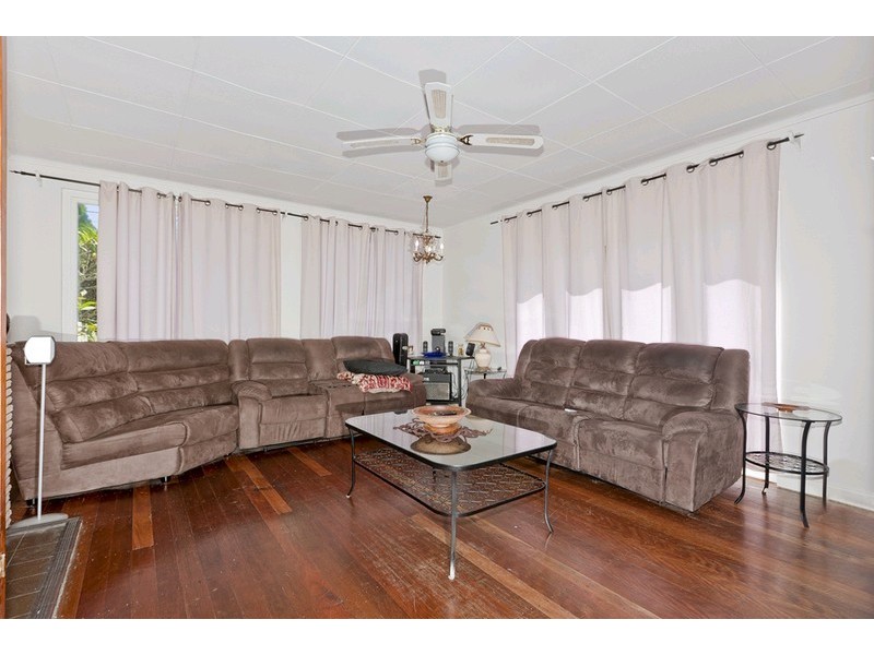 1 Hemsworth Street, Acacia Ridge QLD 4110