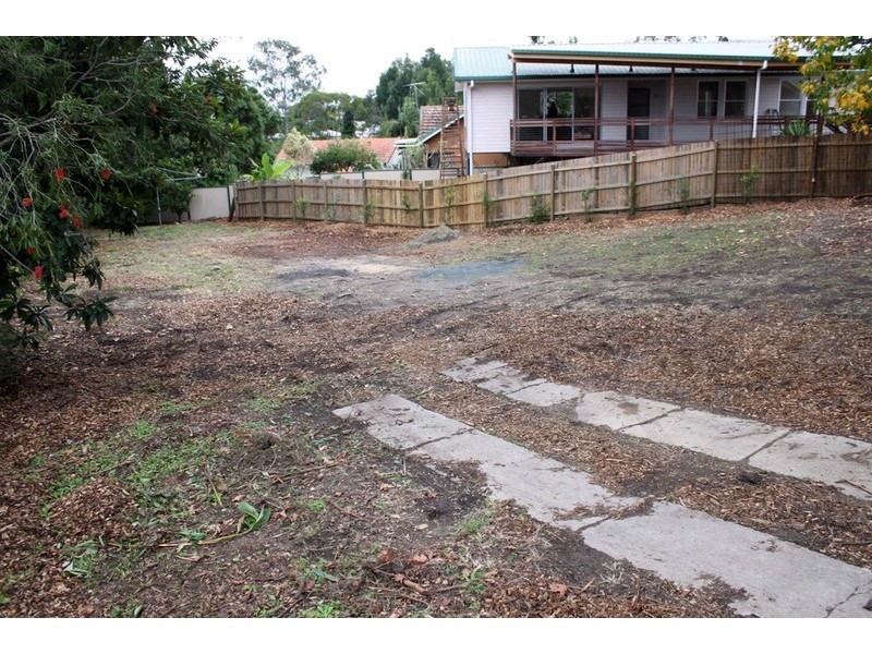 24 Nettleton Crescent, Moorooka QLD 4105