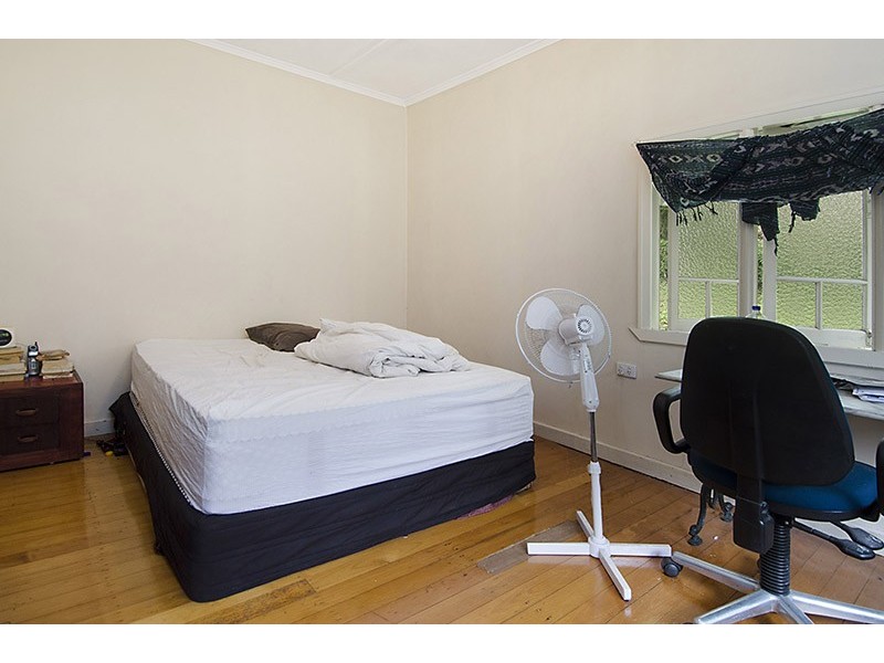 42 Middle Street, Highgate Hill QLD 4101