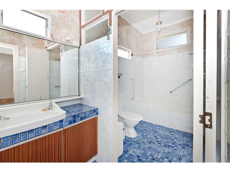 23 Hove Street, Highgate Hill QLD 4101