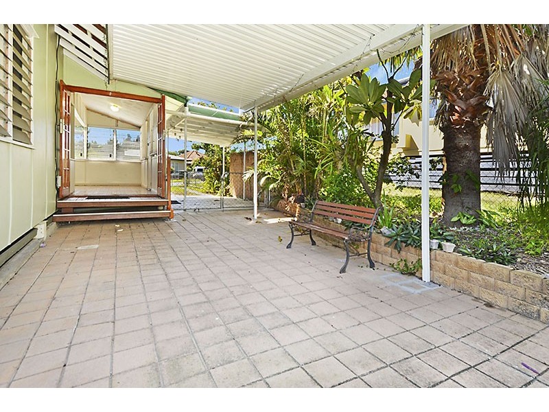 9 Fegen Drive, Moorooka QLD 4105