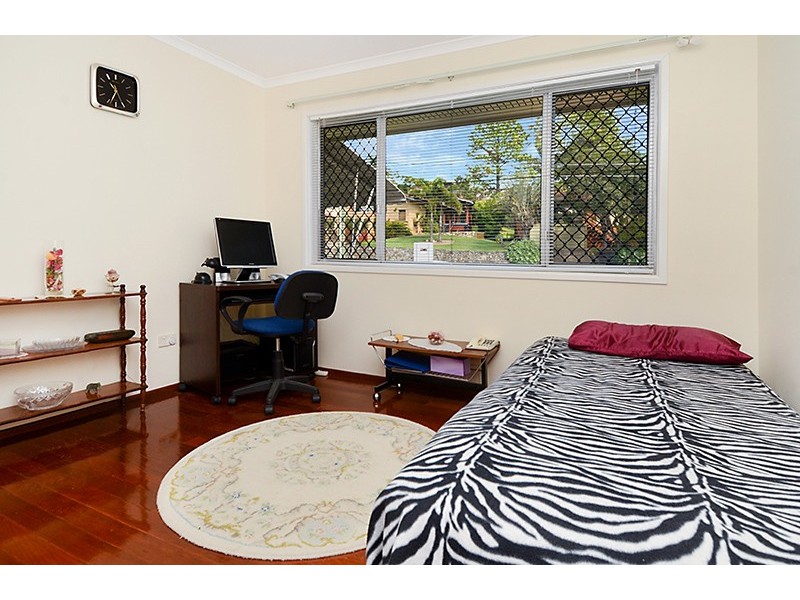 143 Fegen Drive, Moorooka QLD 4105