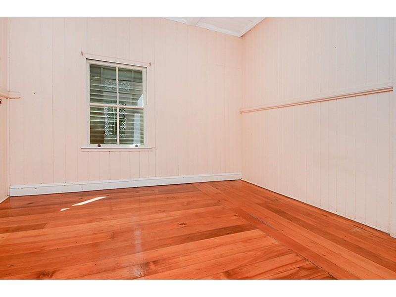 18 Julia Street, Highgate Hill QLD 4101