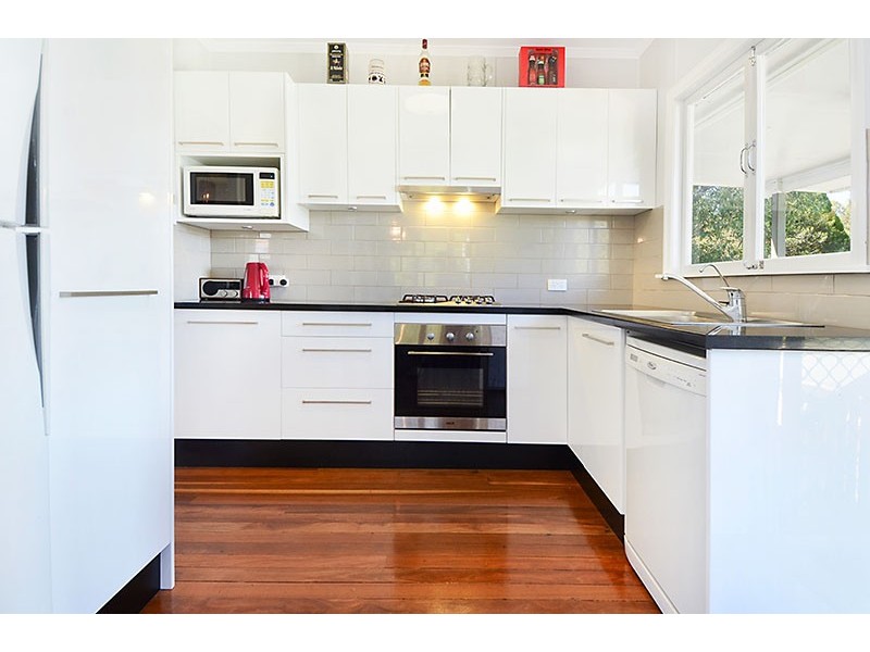 73B Chalfont Street, Salisbury QLD 4107