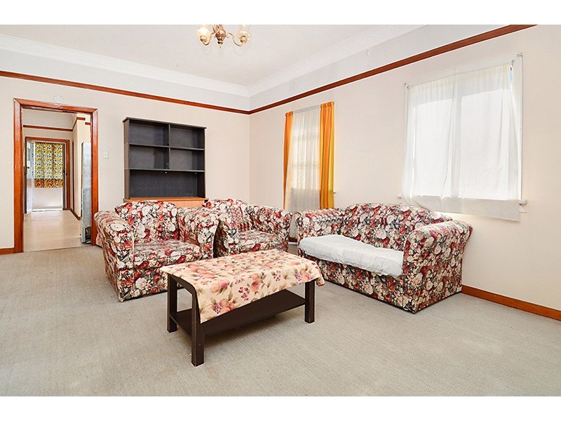 11 John Bright Street, Moorooka QLD 4105