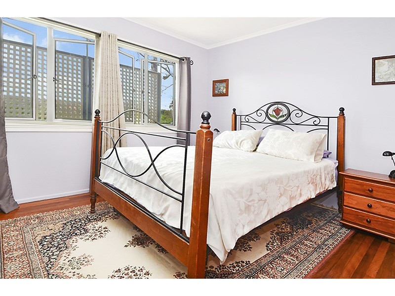 28 Mandarin Street, Coopers Plains QLD 4108