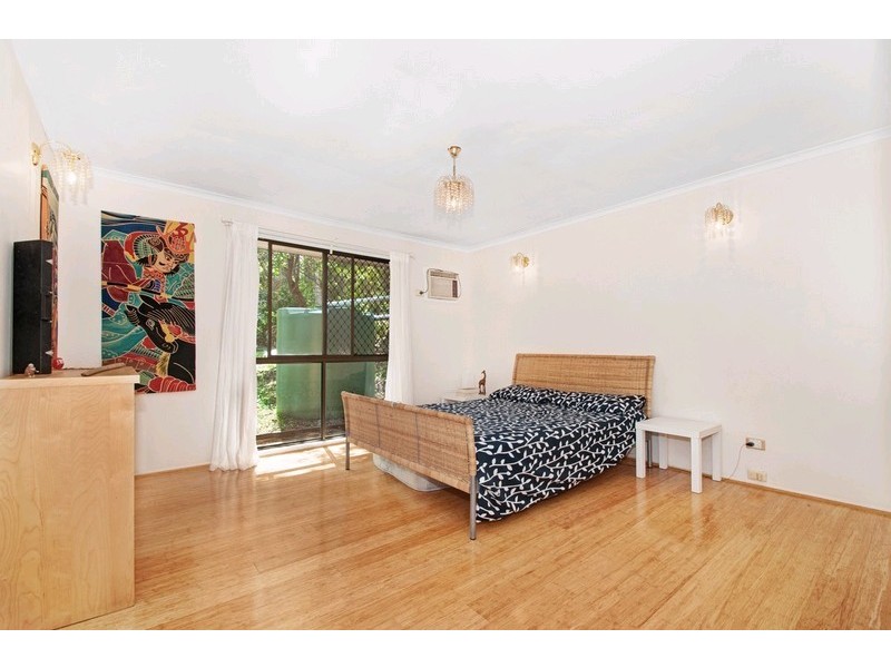 5 Lasandra Court, Shailer Park QLD 4128