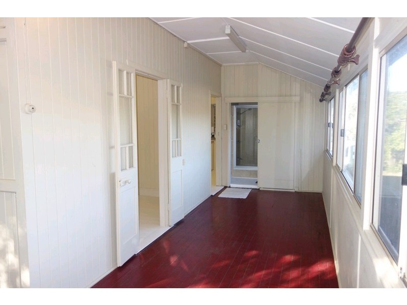 24 Fairy Street, Moorooka QLD 4105