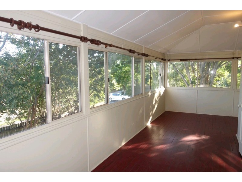 24 Fairy Street, Moorooka QLD 4105