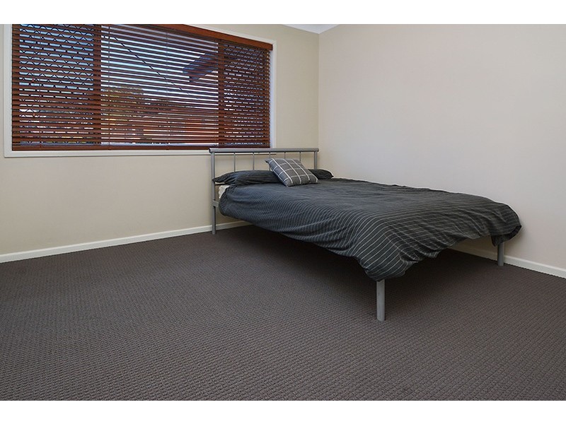 23 Swanfield Street, Macgregor QLD 4109