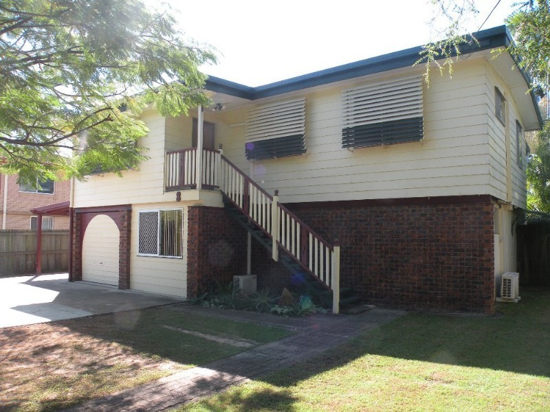 8 Cotswold Street, Morayfield QLD 4506