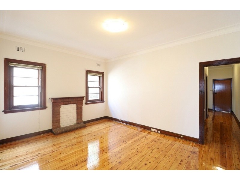 1/ 157 Norton Street, Ashfield NSW 2131