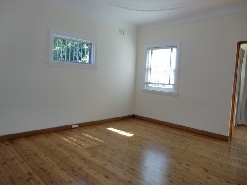 1/ 104 Liverpool Street, Ashfield NSW 2131