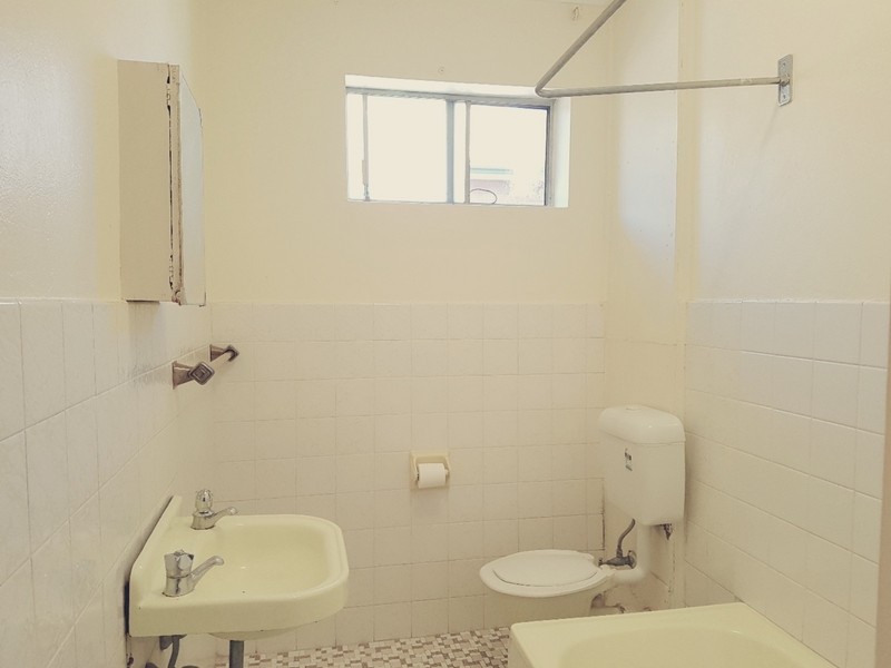 5/ 6 The Broadway, Punchbowl NSW 2196