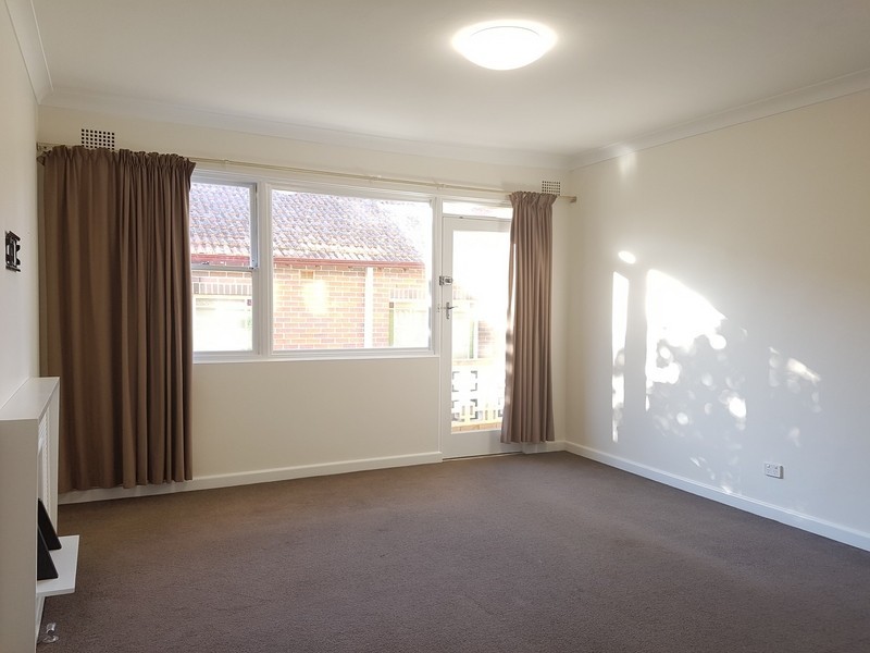 2/ 16 King  Street, Ashfield NSW 2131