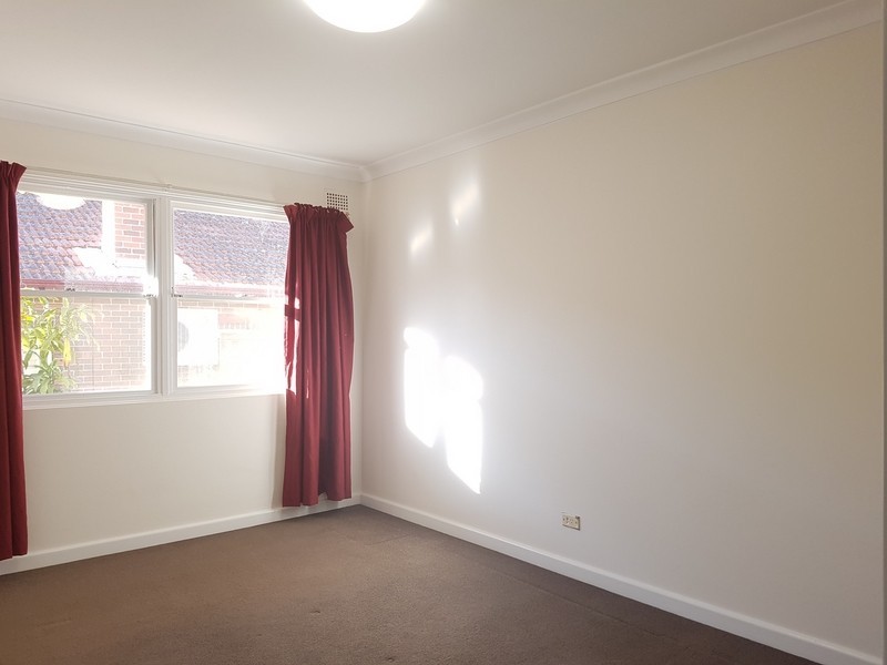 2/ 16 King  Street, Ashfield NSW 2131