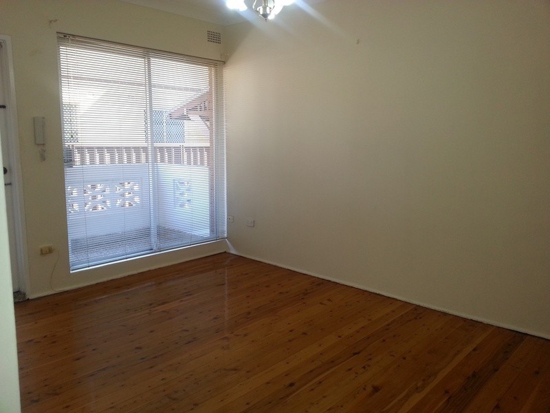 2/ 56 Frederick Street, Campsie NSW 2194