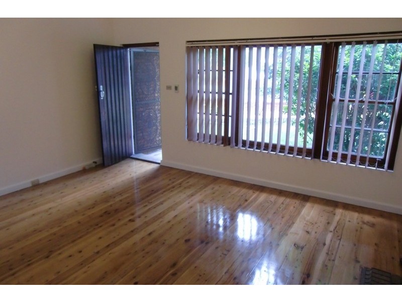 8 Julie Avenue, Clemton Park NSW 2206