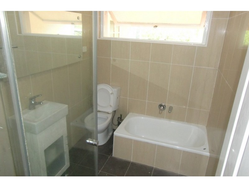 8 Julie Avenue, Clemton Park NSW 2206