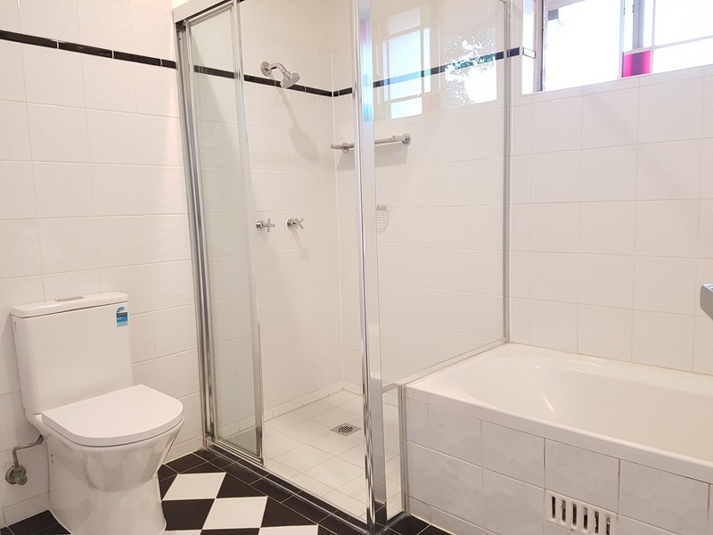 2/ 39 Jeffrey Street, Canterbury NSW 2193