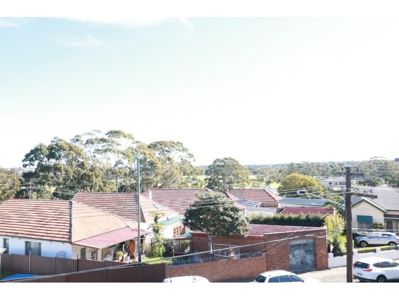 2/ 39 Jeffrey Street, Canterbury NSW 2193