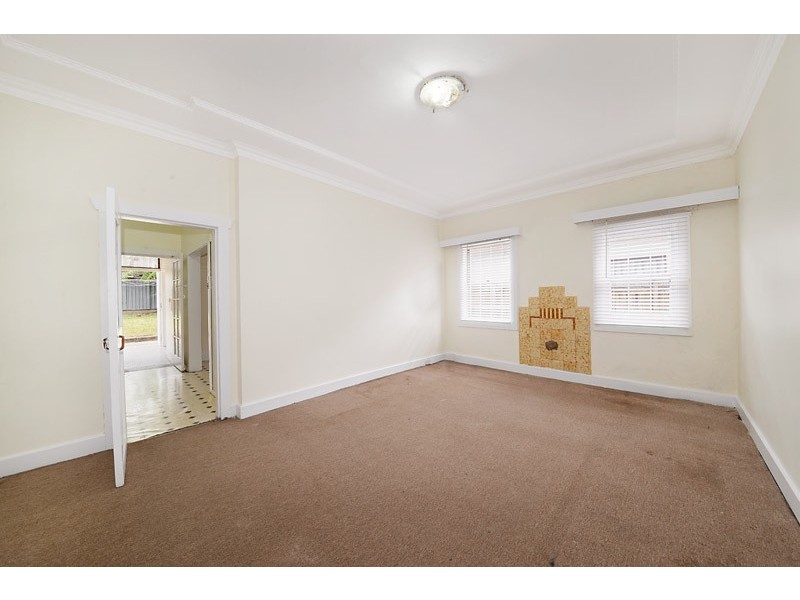 32 Robert Street, Ashfield NSW 2131